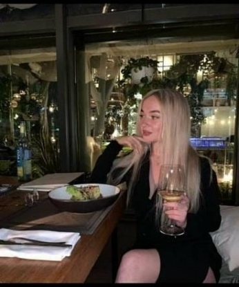 У меня широкие возможности и множество услуг, чтобы доставить тебе незабываемое наслаждение. Фото и отзывы гарантируют абсолютную конфиденциальность и удовлетворение каждого твоего желания. Живу в Москве, где могу встретиться с тобой и превратить наше свидание в настоящий райский уголок. 🌟🌹💫 Евдокия